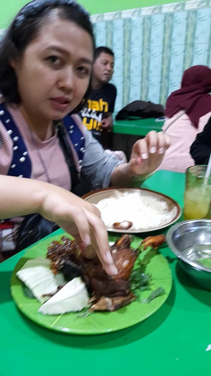 Bebek Goreng Martien-2